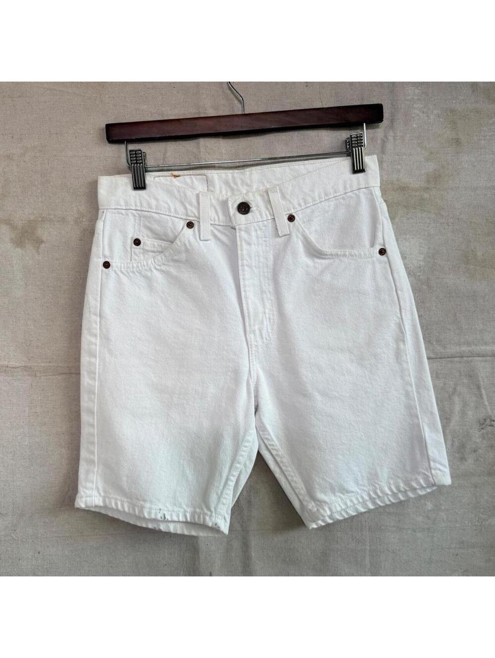 Vintage 90 Levis Orange Tab White Denim Shorts Size 28
